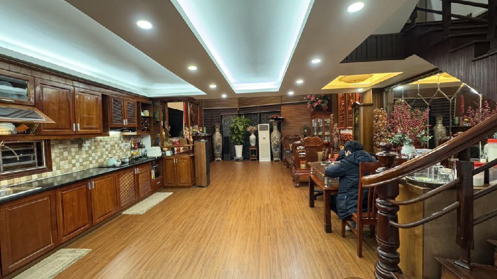 BÁN CĂN NHÀ 10 TẦNG - SAU 1 NHÀ RA MẶT PHỐ - CHO THUÊ DÒNG TIỀN