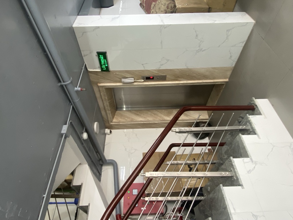 HÀNG HIẾM - KINH DOANH - DÒNG TIỀN KHỦNG - 8 TẦNG THANG MÁY - PCCC, HOÀN CÔNG ĐẦY ĐỦ