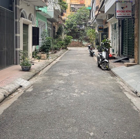 PHÂN LÔ Ô TÔ TRÁNH - VỈA HÈ - GẦN PHỐ - NGÕ THÔNG Ô BÀN CỜ