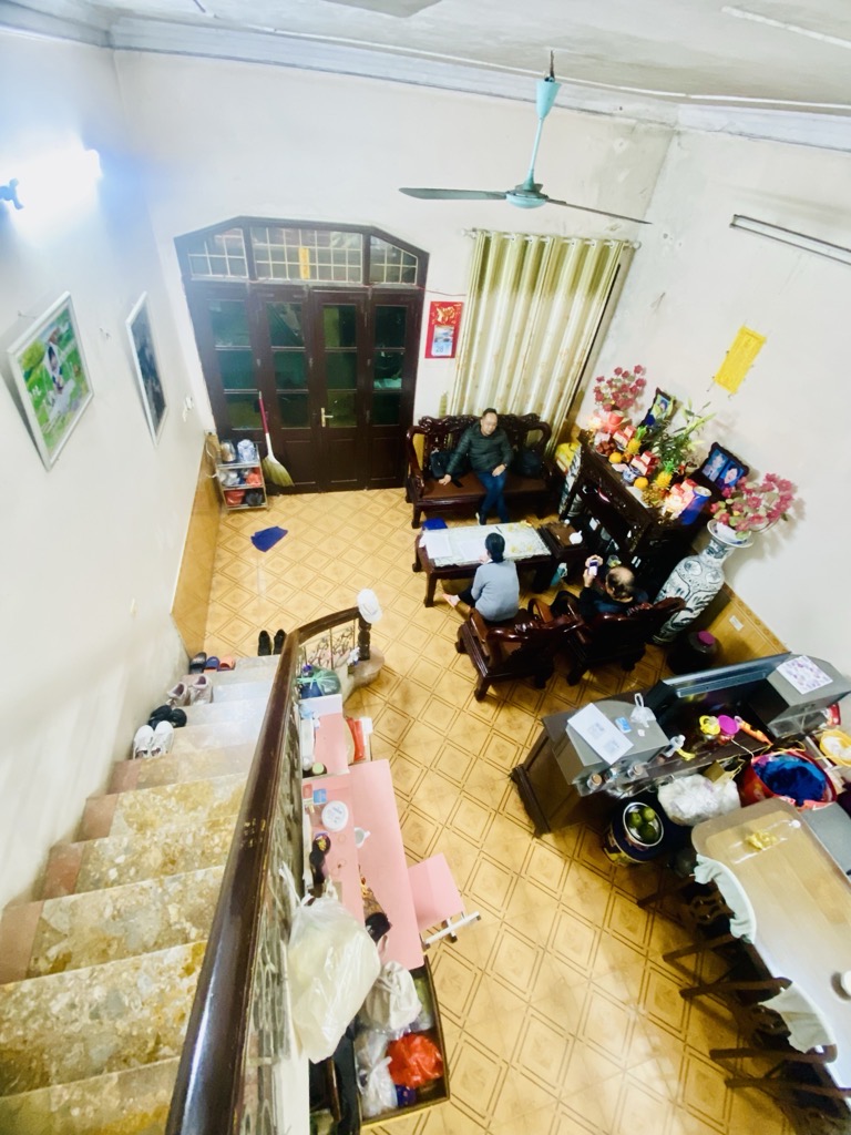 BÁN NHÀ RIÊNG ĐƯỜNG CẦU GIẤY - 2 THOÁNG - 20 RA MẶT NGÕ Ô TÔ 