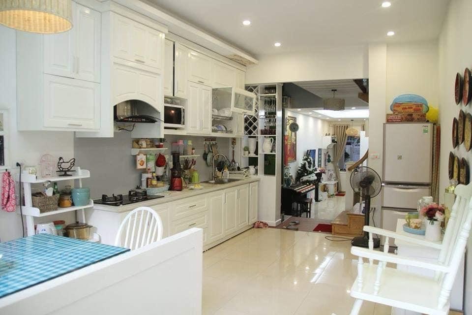 BÁN NHÀ RIÊNG CÁCH MẶT PHỐ 10M - NGÕ RỘNG THOÁNG, PHÂN LÔ - TẶNG FULL NỘI THẤT