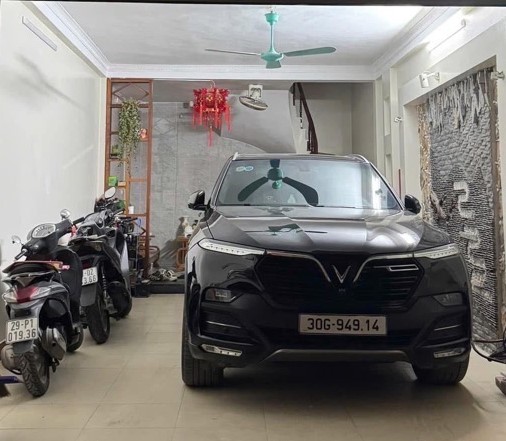 BÁN NHÀ PHÂN LÔ - Ô TÔ TRÁNH DỪNG ĐỖ - NHÀ ĐẸP, CHẮC CHẮN, Ở LUÔN