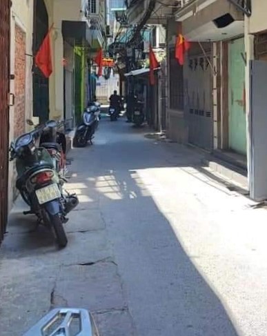 MẶT NGÕ THÔNG - KINH DOANH - VÀI BƯỚC RA MẶT PHỐ GIANG VĂN MINH - ĐƯỜNG TRƯỚC NHÀ 3M