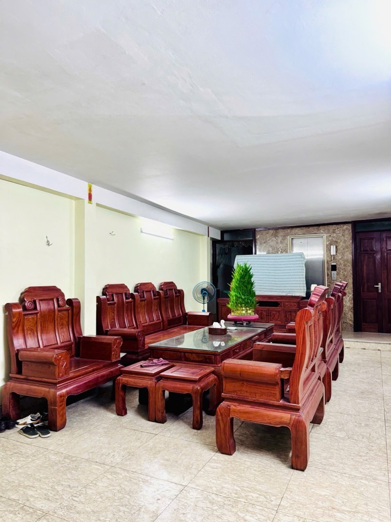 BÁN NHÀ RIÊNG PHỐ NGỌC HÀ - 6 TẦNG THANG MÁY - CHỦ TỰ XÂY TÂM HUYẾT