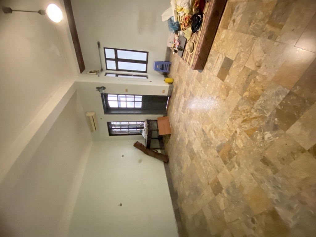 BÁN ĐẤT TẶNG NHÀ PHỐ ĐỘI CẤN - SAU MỘT NHÀ RA MẶT PHỐ - 4 CHỖ ĐỔ CỬA