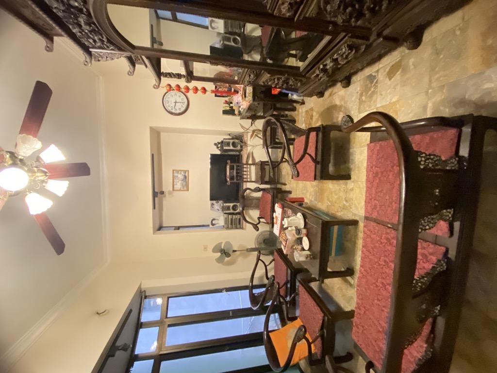 BÁN ĐẤT TẶNG NHÀ PHỐ ĐỘI CẤN - SAU MỘT NHÀ RA MẶT PHỐ - 4 CHỖ ĐỔ CỬA