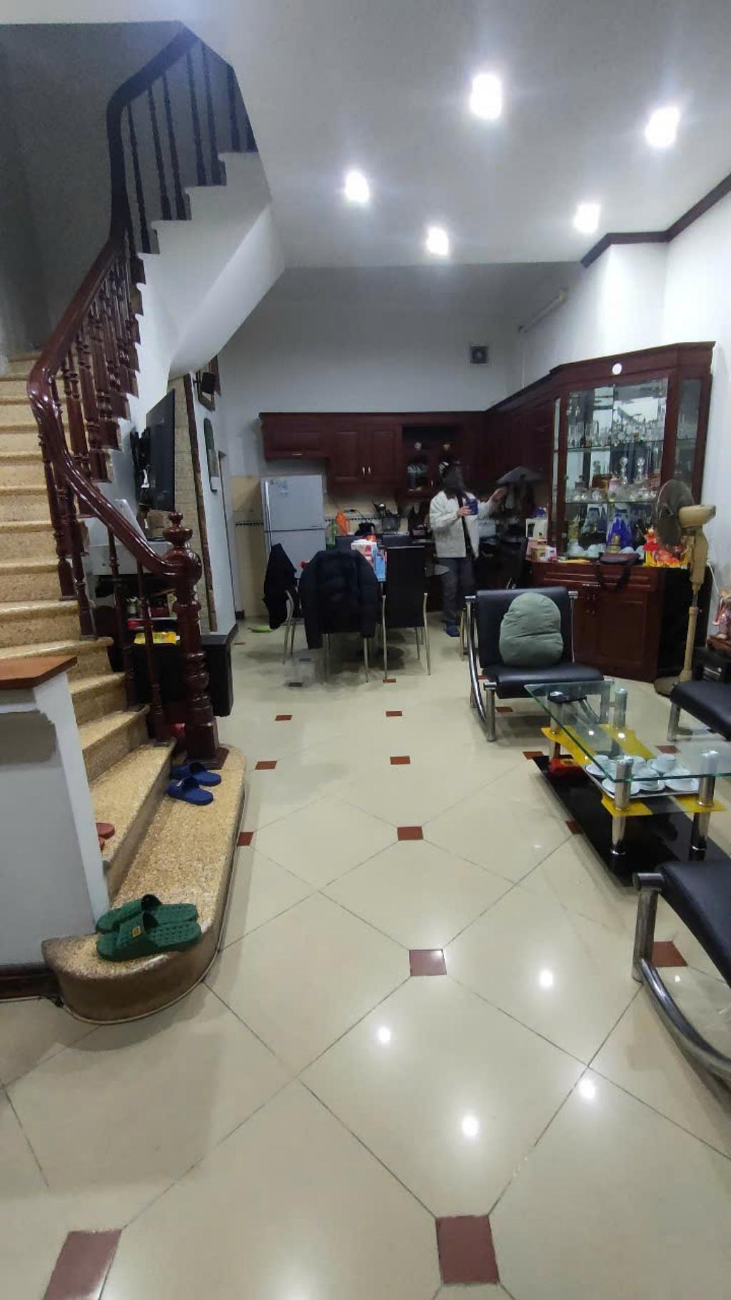 NHÀ ĐẸP Ở LUÔN - CHỤC NHÀ RA PHỐ - DÂN XÂY CHẮC CHẮN - TRUNG TÂM ĐỐNG ĐA