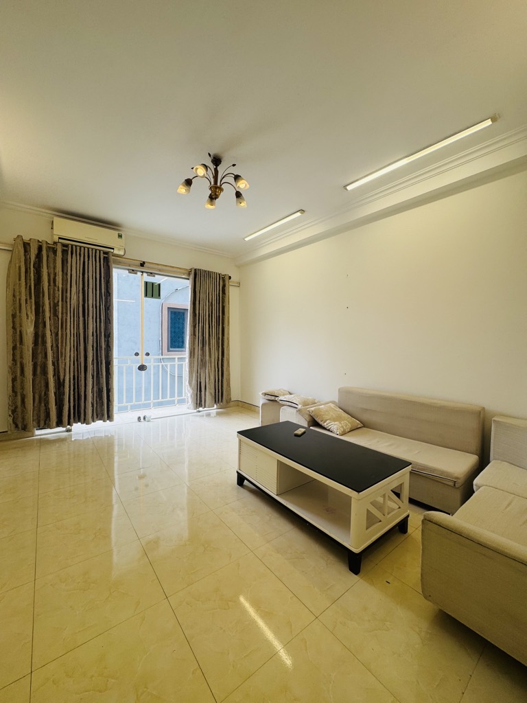 NHÀ CÁCH ĐƯỜNG Ô TÔ 40M - NHÀ THOÁNG ĐẸP DÂN XÂY