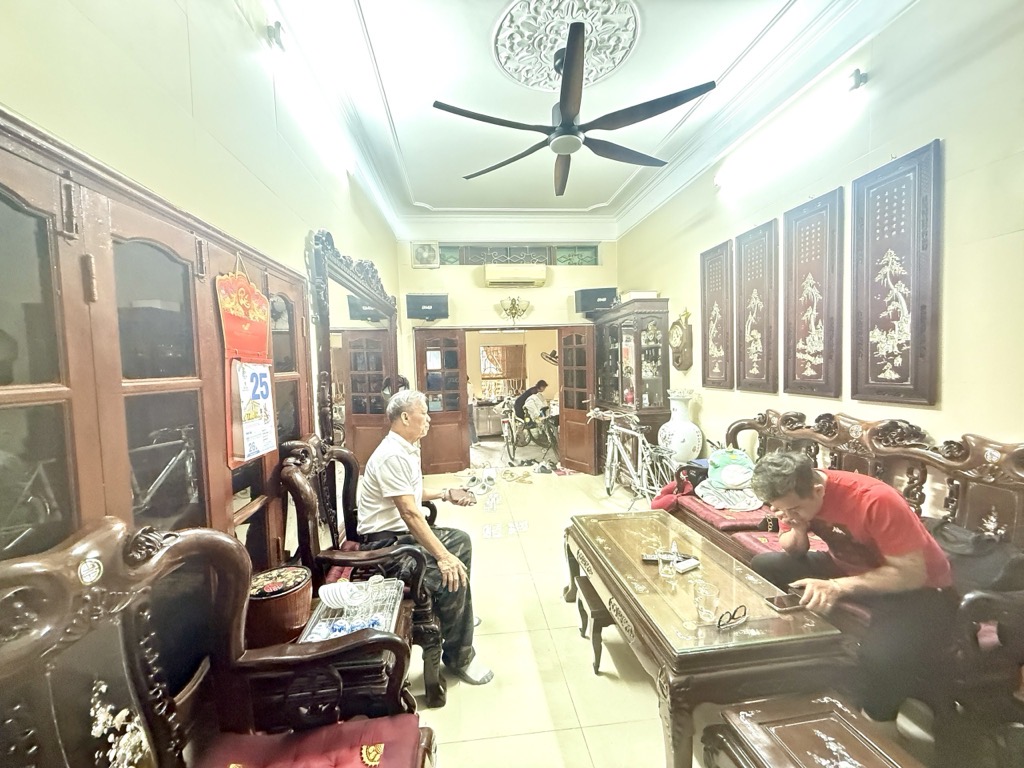 HIẾM - PHÂN LÔ - Ô TÔ TRÁNH - GẦN PHỐ - TƯƠNG LAI PHÁT TRIỂN MẠNH - AN NINH TỐT - GIÁ ĐẦU TƯ  