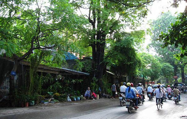 MẶT PHỐ VỈA HÈ KINH DOANH  - LÔ GÓC 2 MẶT PHỐ - TẤP NẬP NGÀY ĐÊM