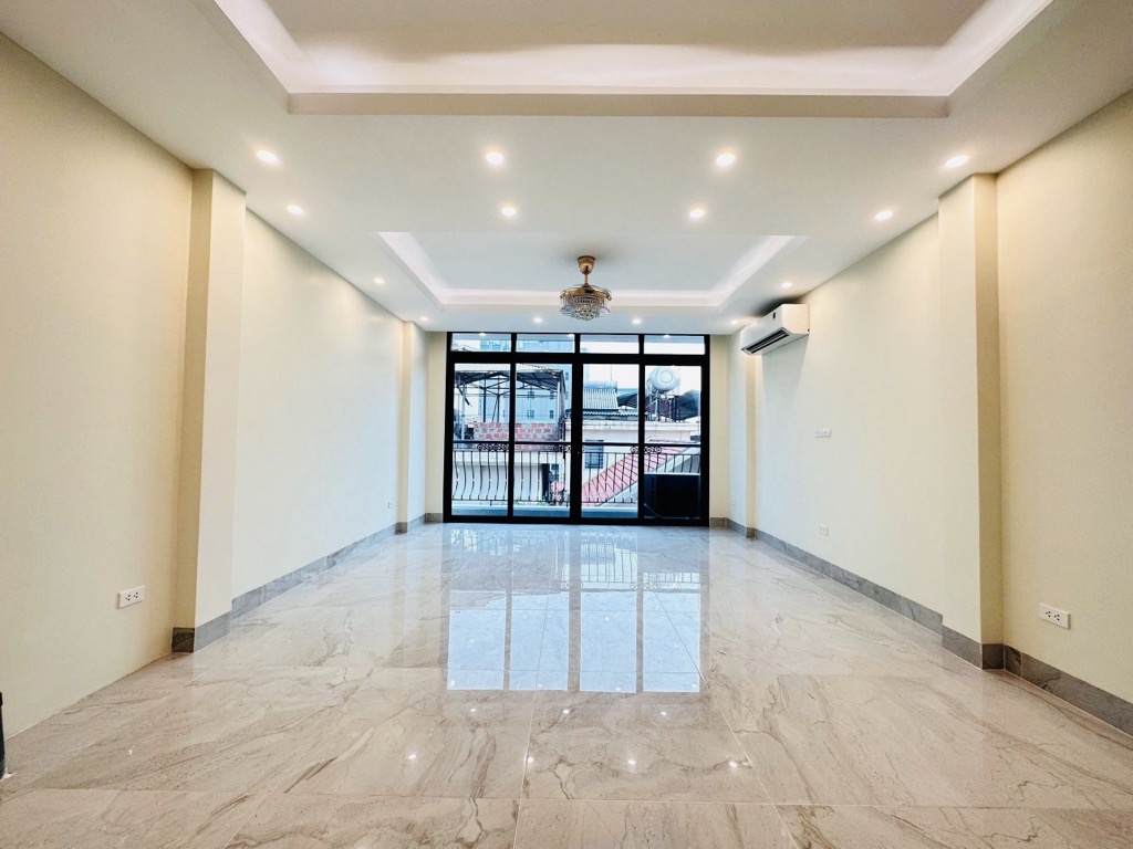 SIÊU PHẨM 6 TẦNG THANG MÁY - 2 THOÁNG - Ở KẾT HỢP KINH DOANH VĂN PHÒNG - Ô TÔ 7 CHỖ CẤT TRONG NHÀ