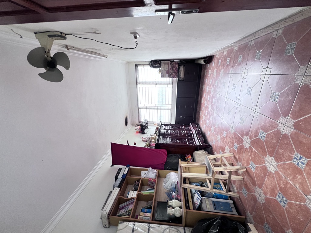 NHÀ MẶT PHỐ 2 CHIỀU - GẦN HỒ TÂY- KINH DOANH BẤT CHẤP 