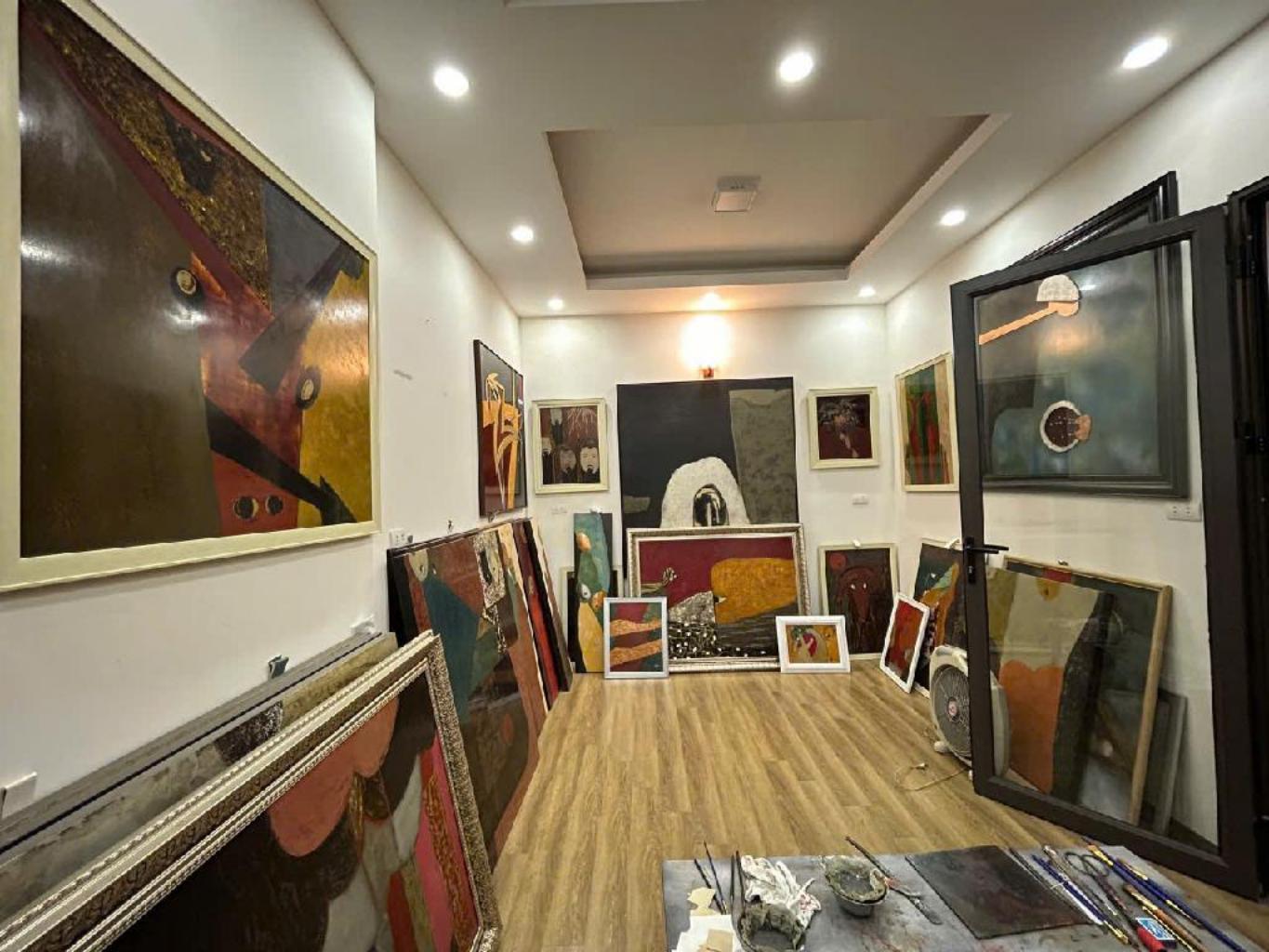 NHÀ Ở NGÕ RỘNG THOÁNG - 50M RA PHỐ - CÓ THỂ LẮP THANG MÁY - NHÀ ĐẸP DÂN XÂY - FULL NỘI THẤT