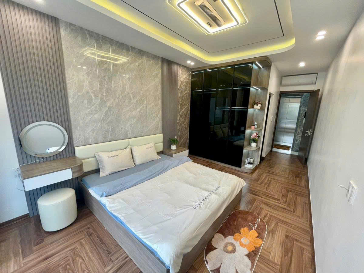 NHÀ ĐẸP PHỐ ĐỘI CẤN - 6 TẦNG THANG MÁY - MỖI TẦNG THÔNG SÀN - 30M RA PHỐ - TẶNG FULL NỘI THẤT