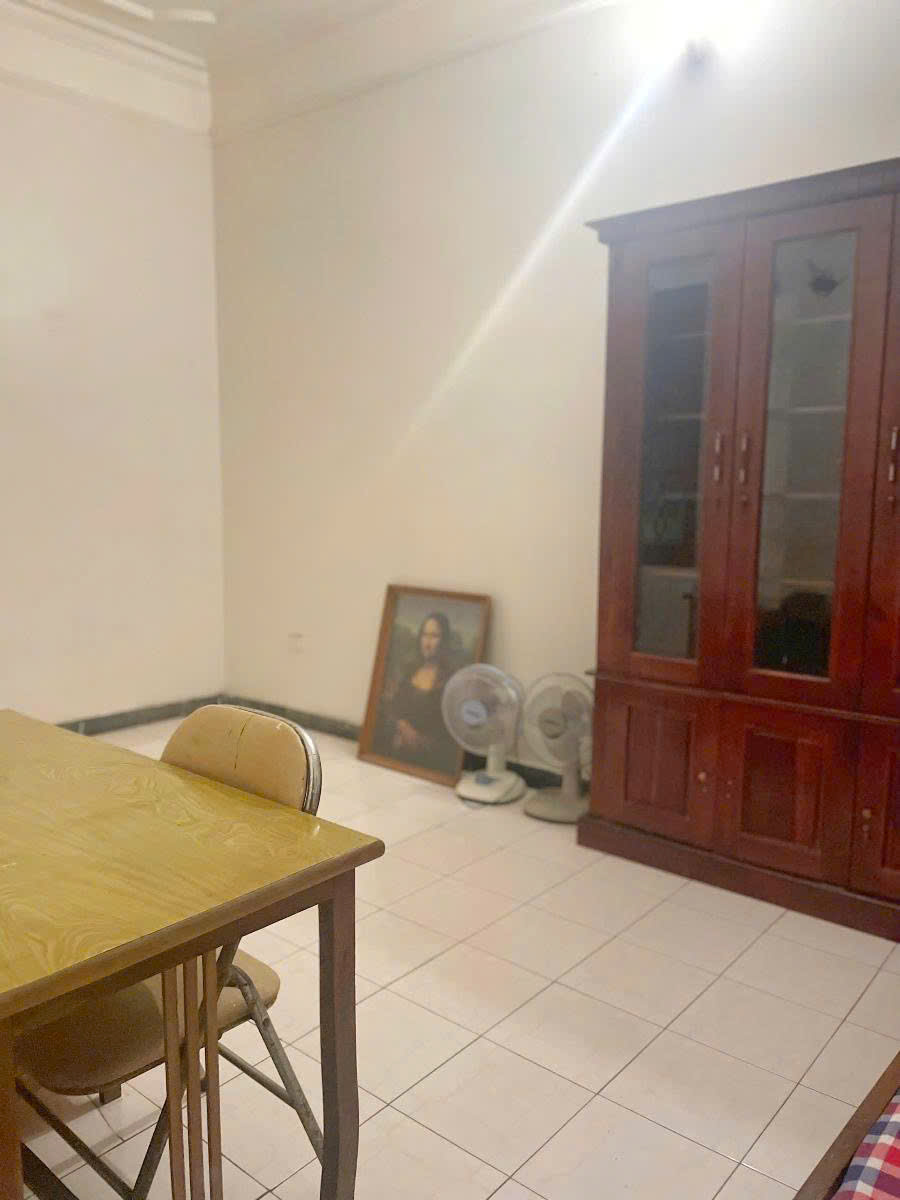 GIÁ ĐẦU TƯ - NHÀ RIÊNG PHỐ KIM MÃ - MẶT TIỀN 5M - DIỆN TÍCH KHỦNG 