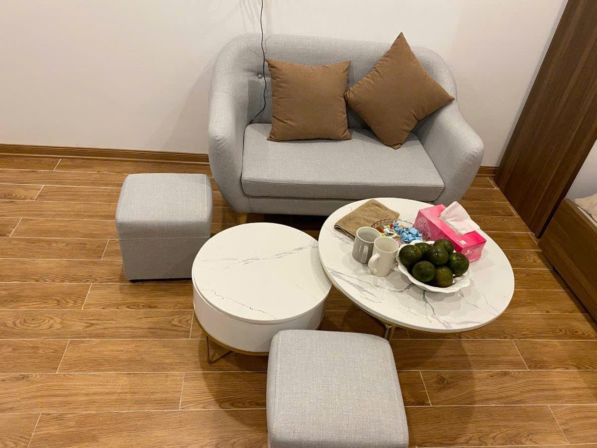 NHÀ DÂN XÂY PHỐ VĂN CAO - 1OM RA PHỐ - 80M RA HỒ TÂY - VỪA Ở VỪA CHO THUÊ 