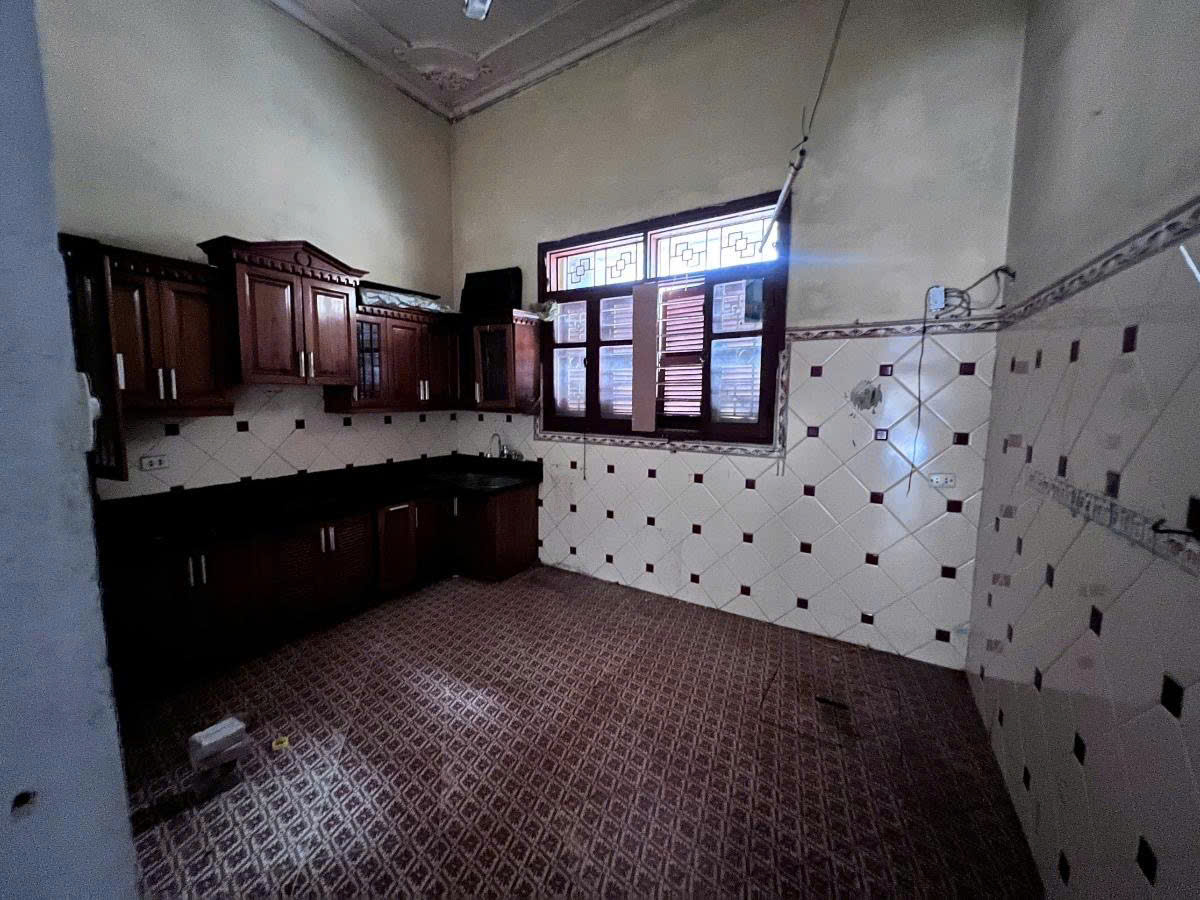 NHÀ MẶT NGÕ Ô TÔ LÝ THUYẾT - 20M RA MẶT PHỐ THẲNG TẮP KHÔNG RẼ - GIÁ ĐẦU TƯ