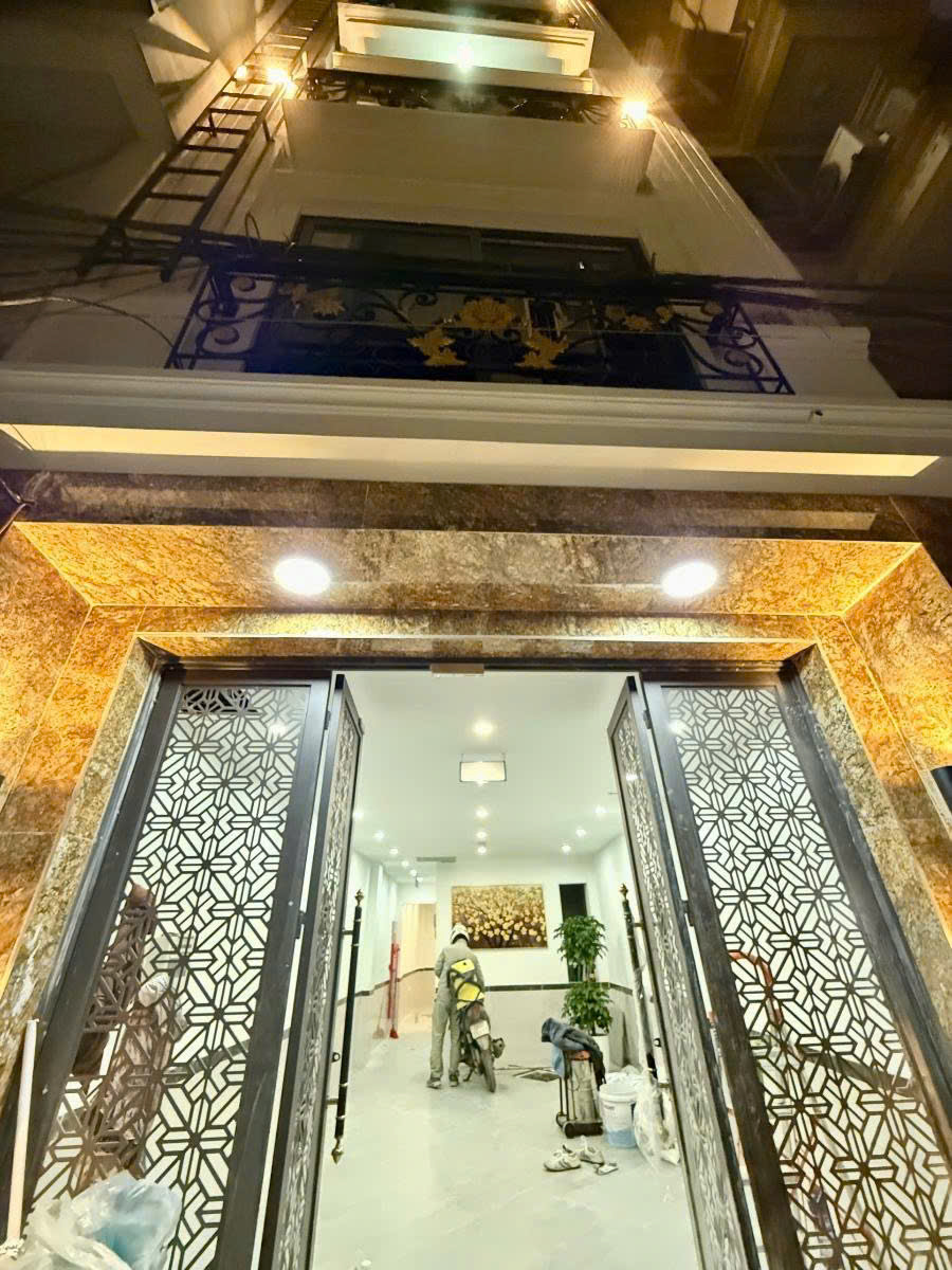 💥💥 SIÊU PHẨM CCMN - NHÀ DÒNG TIỀN - MỚI TINH - CÁCH PHỐ 30M - NGÕ RỘNG 3M - THANG MÁY - DÒNG TIỀN 70TR/THÁNG💥💥💥