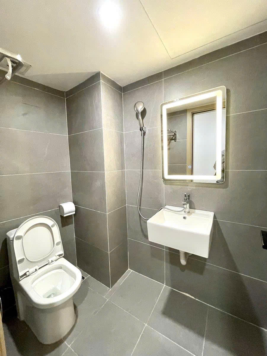 TOÀ CHDV VIP 7 TẦNG THANG MÁY - 11 PHÒNG - CÁCH 2 NHÀ RA MẶT PHỐ - DÒNG TIỀN 85 TRIỆU/ THÁNG - PCCC ĐẦY ĐỦ