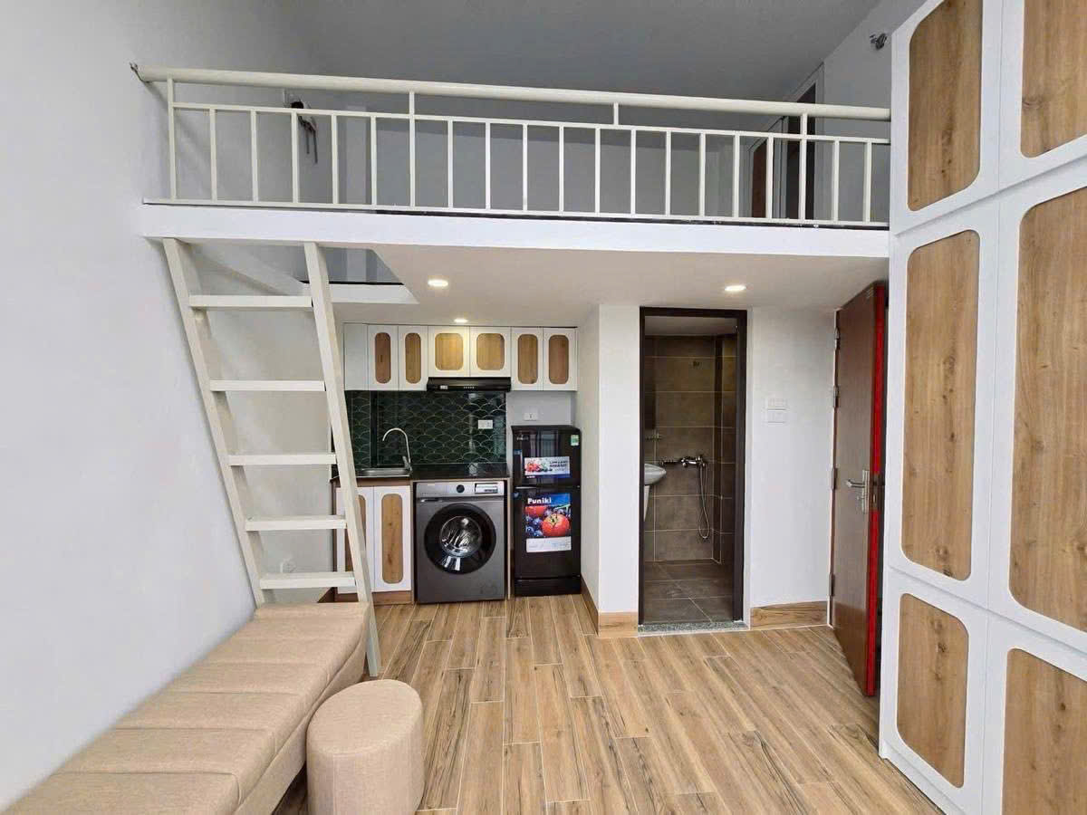 HÀNG HIẾM - TOÀ CCMN XÂY MỚI TT CẦU GIẦY - 6 TẦNG THANG MÁY - CÁCH PHỐ 30M - OTO ĐỖ CỬA - 15 PHÒNG FULL ĐỒ ĐẸP