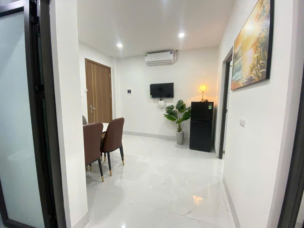 TÒA CHDV MỚI TINH HỒ BA MẪU - 7 TẦNG THANG MÁY - 13 PHÒNG - PCCC ĐẦY ĐỦ - DOANH THU 75 TRIỆU/THÁNG - 30M RA MẶT HỒ