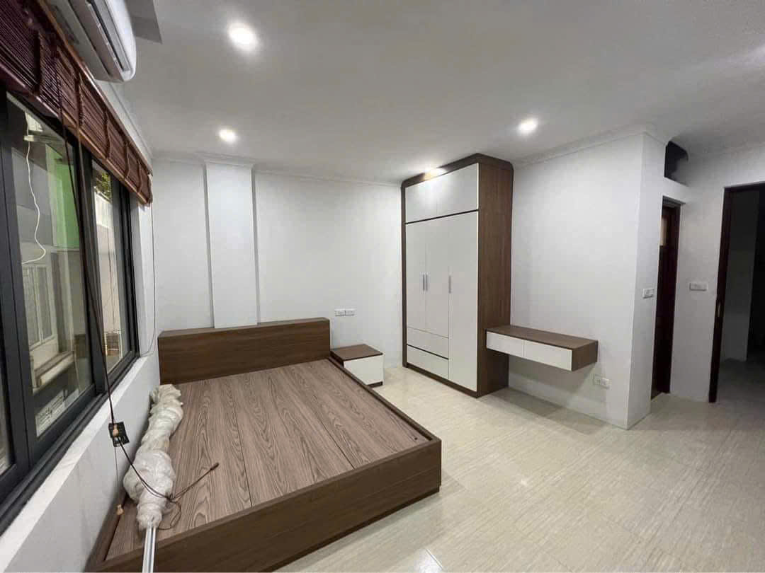 CCMN 8 TẦNG THANG MÁY - VIEW HỒ BA MẪU - 8 PHÒNG (CHỦ Ở TẦNG 6,7,8) - VỪA Ở VỪA CHO THUÊ - NGÕ 4M RỘNG THOÁNG