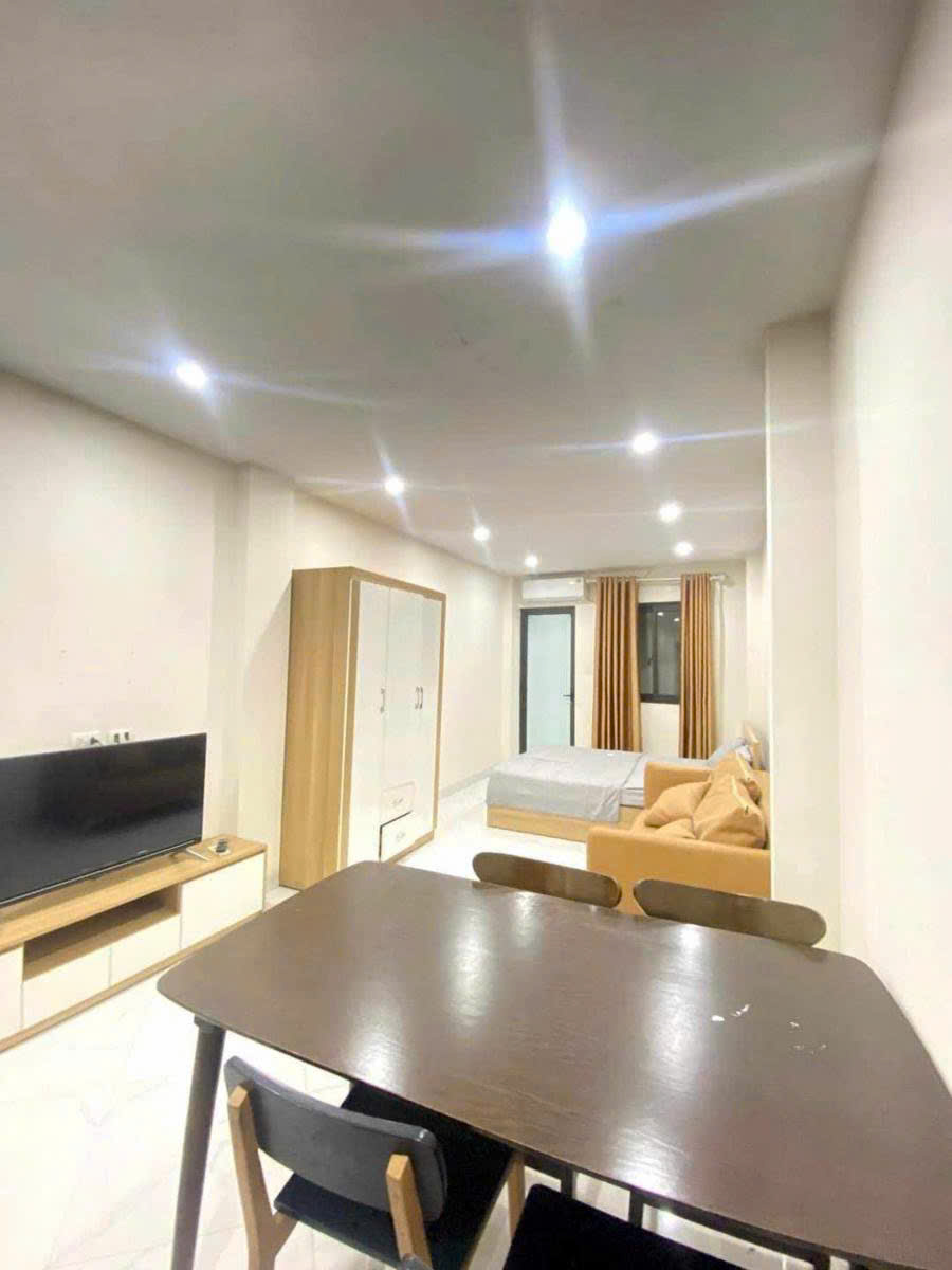 BÁN TOÀ CCMN MẶT NGÕ Ô TÔ PHỐ TÔN ĐỨC THẮNG - 7 TẦNG THANG MÁY - 12 PHÒNG KK - DÒNG TIỀN 70 TRIỆU/THÁNG