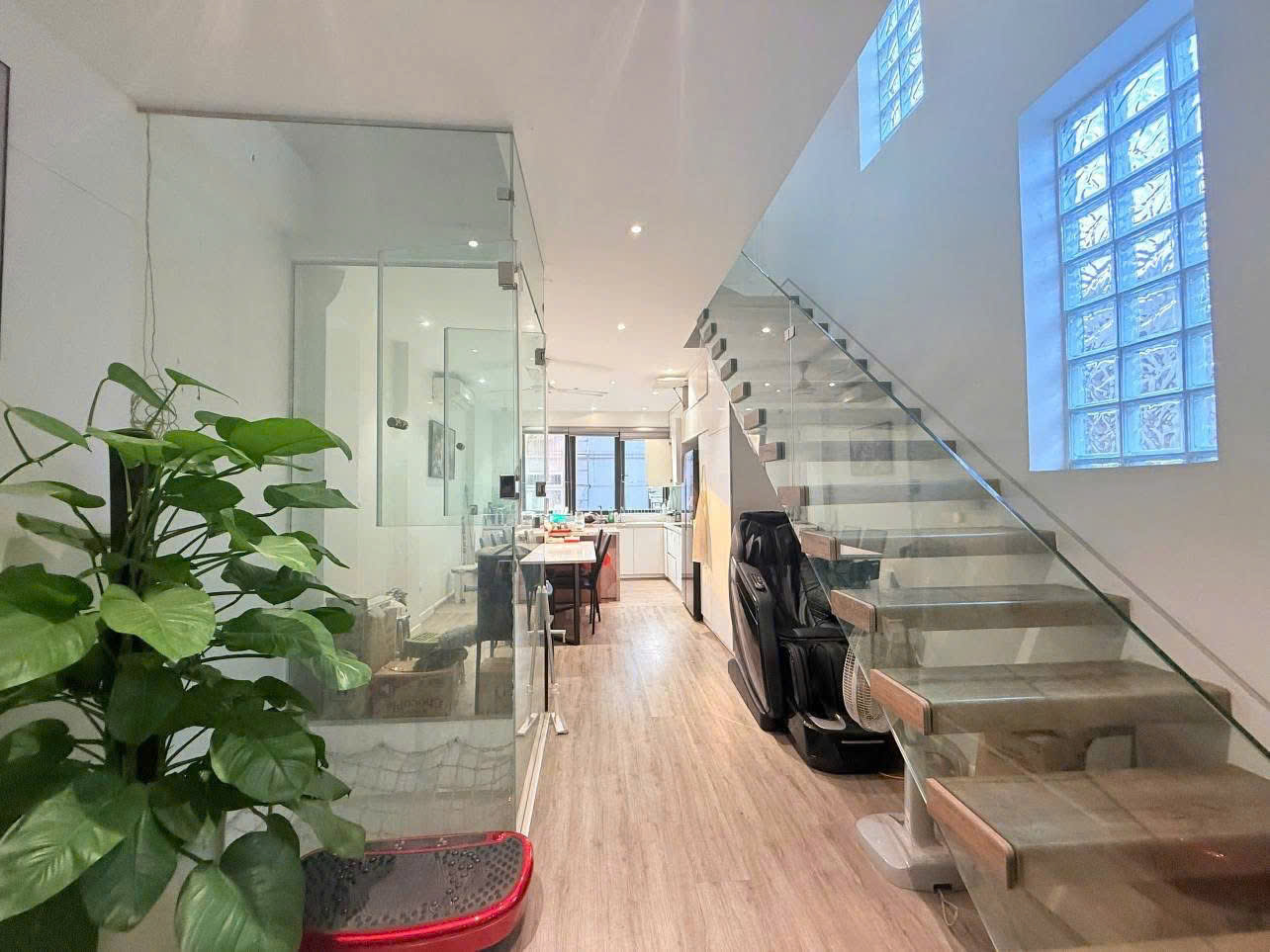 MẶT NGÕ KINH DOANH - 7T THANG MÁY - SỔ ĐẸP - NGÕ THÔNG - GẦN Ô TÔ - TRƯỚC NHÀ 6M THOÁNG RỘNG