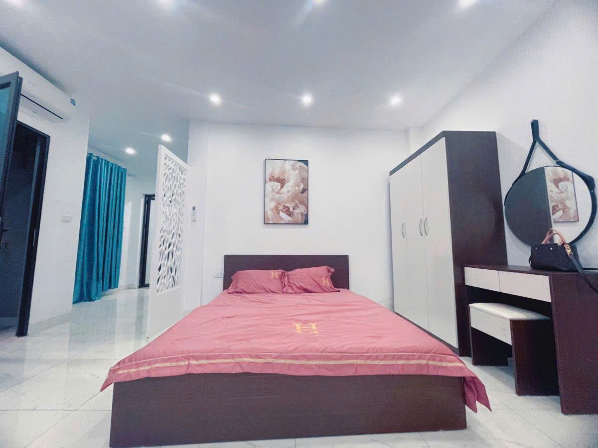 TOÀ NHÀ CCMN 7 TẦNG THANG MÁY - LÔ GÓC 2 MẶT NGÕ - DÒNG TIỀN ỔN ĐỊNH HƠN 1 TỶ/NĂM - PCCC, LỐI THOÁT HIỂM CHUẨN QUY ĐỊNH