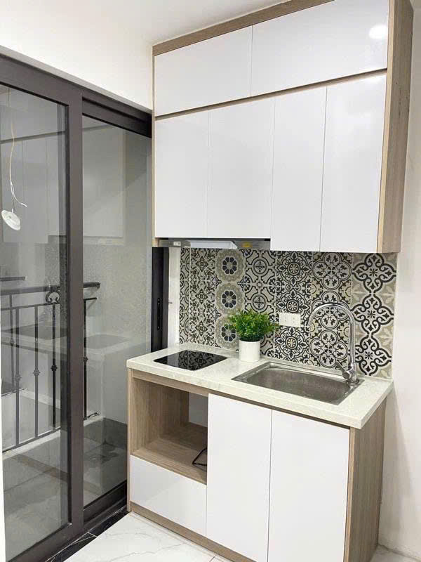 NHÀ DÒNG TIỀN Ô TÔ CON ĐỖ CỬA - NGÕ ÍT HỘ AN NINH DÂN TRÍ CAO - 16 PHÒNG - 75 TRIỆU/THÁNG