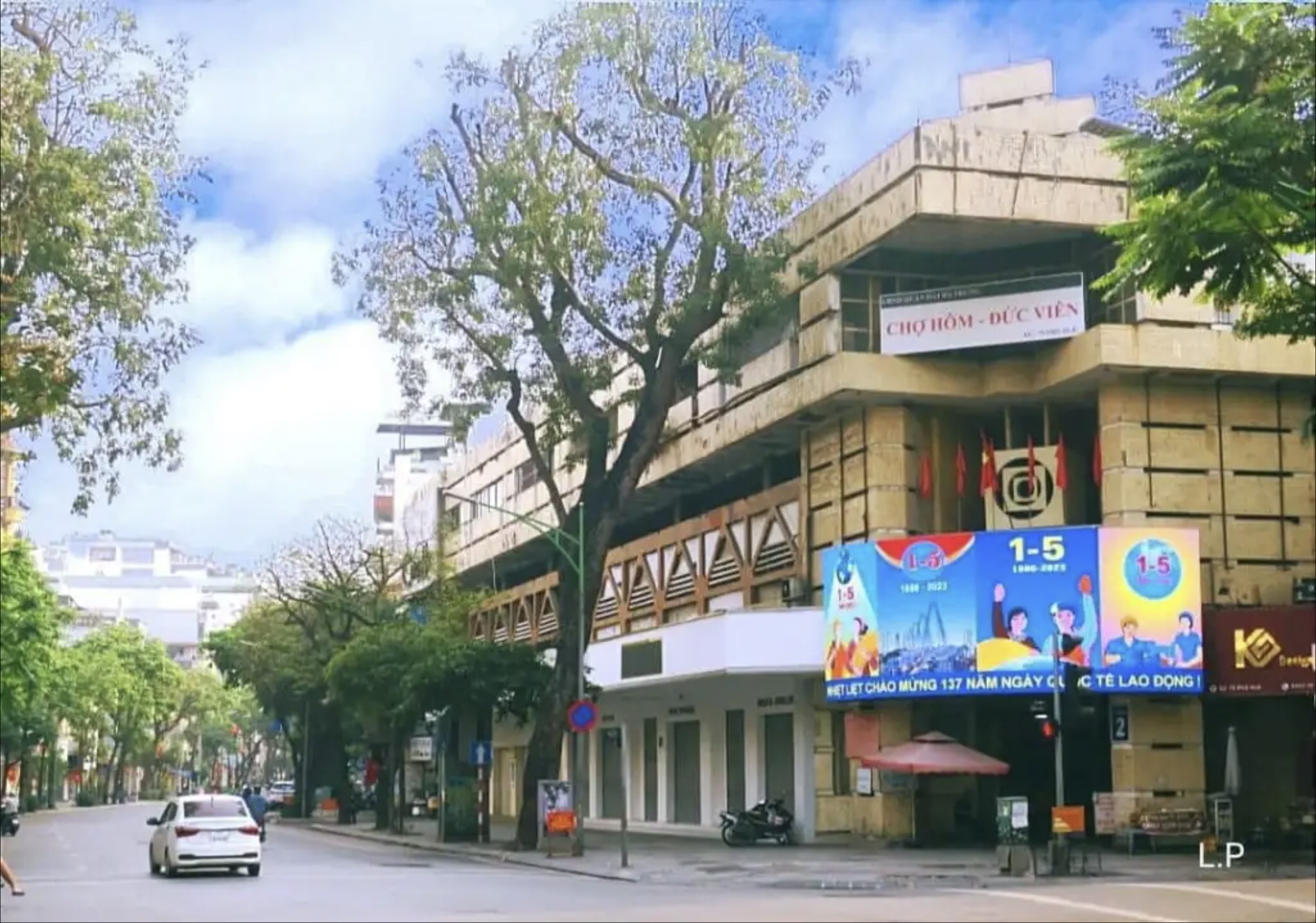 MẢNH ĐẤT SIÊU ĐẸP MẶT PHỐ HUẾ HÀ NỘI - MẶT TIỀN 6.5M - TƯƠNG LAI XÂY TOÀ BUILDING LỘNG LẪY