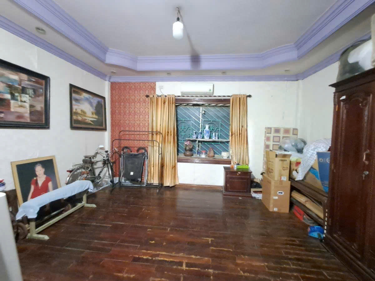 BÁN NHÀ MẶT PHỐ LÒ ĐÚC - KINH DOANH ĐỈNH - SẴN Ô CHỜ THANG MÁY - DÒNG TIỀN 70 TRIỆU/THÁNG