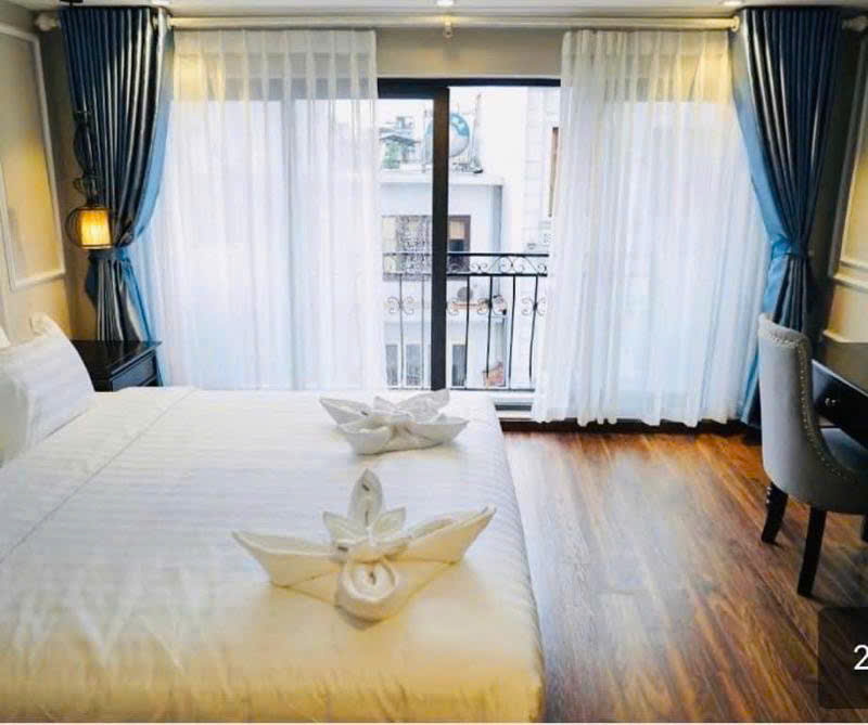 SIÊU PHẨM MẶT PHỐ HÀNG MÀNH 8 TẦNG THANG MÁY - KINH DOANH KHÁCH SẠN - CHỈ CHUYÊN TIẾP KHÁCH TÂY