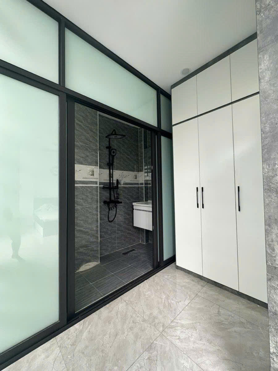 BÁN NHÀ MỚI TINH MẶT PHỐ BẠCH ĐẰNG - KINH DOANH ĐỈNH - 6 TẦNG FULL NỘI THẤT - MẶT TIỀN ĐÁ BÓNG - ĐẦY ĐỦ GPXD