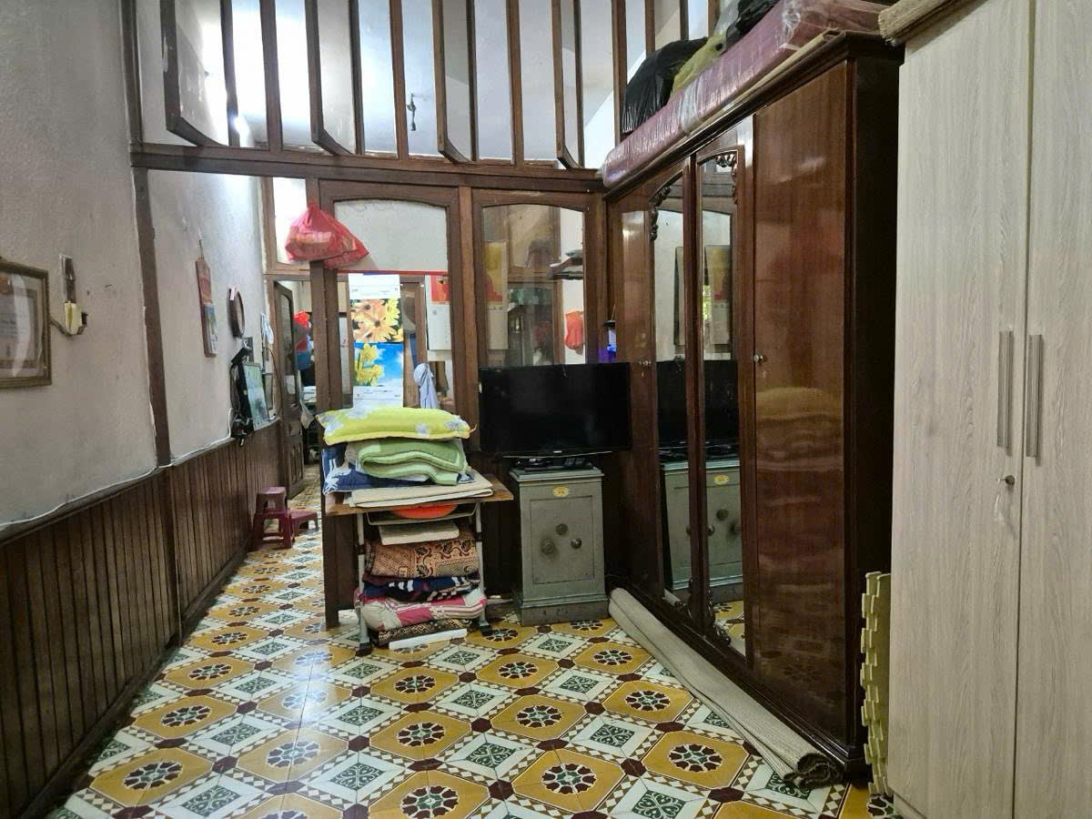 BÁN NHÀ MẶT PHỐ HÀNG CÁ - ĐẤT LỘC - NGAY SÁT NGÃ TƯ - SỔ ĐỎ HOA HẬU