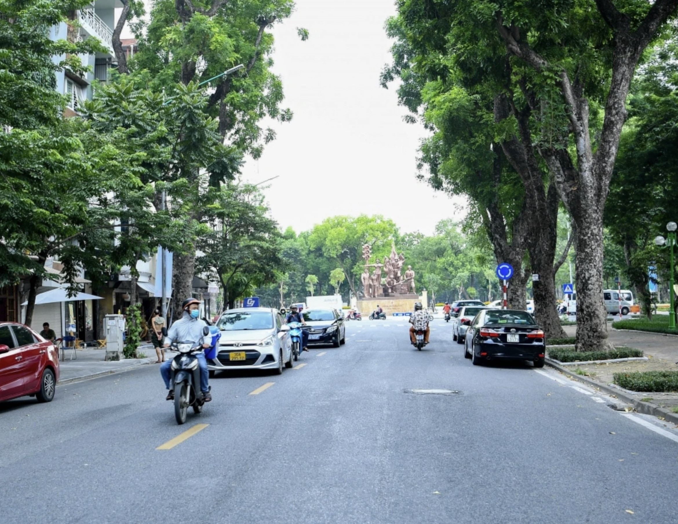 BÁN CĂN BIỆT THỰ MẶT PHỐ QUANG TRUNG - KHU VỰC TOÀN ĐẠI GIA Ở - ĐƯỜNG 2 CHIỀU MỚI MỞ