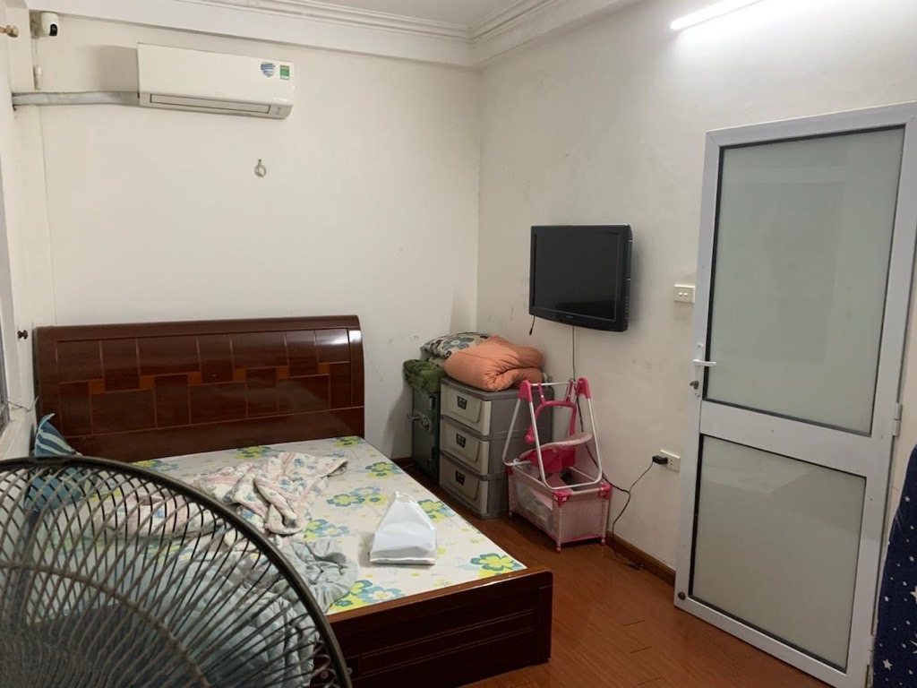 BÁN NHÀ DÂN XÂY CHẮC CHẮN - MẶT TIỀN 5.2M - HÌNH THỬA VUÔNG VẮN - LÕI ĐỐNG ĐA - NGÕ RỘNG THOÁNG - GẦN PHỐ 