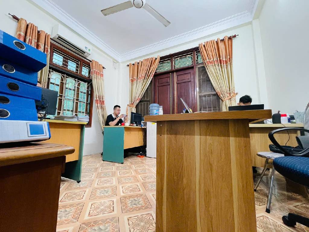 BÁN NHÀ DÂN XÂY PHỐ CHÙA LÁNG - Ô TÔ ĐỖ CỬA - MẶT TIỀN 4.3M - NGÕ RỘNG THOÁNG - 20M RA MẶT PHỐ